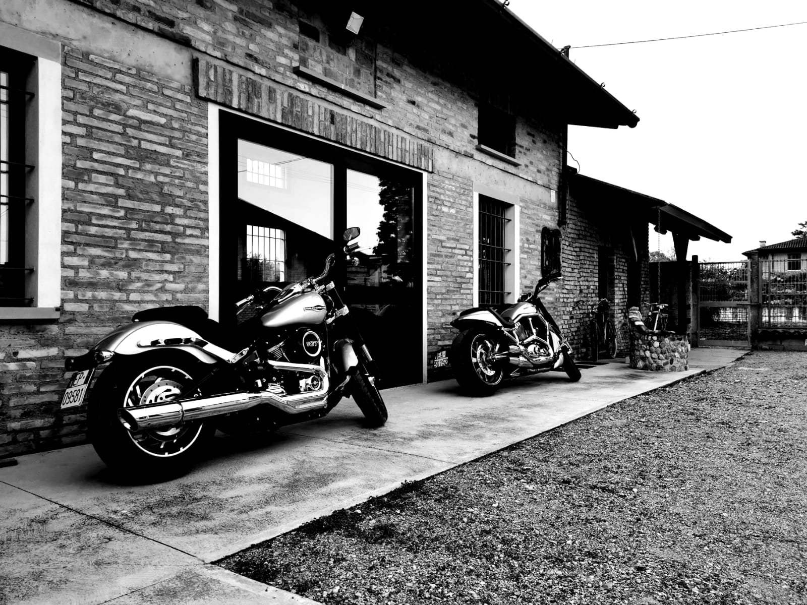 motor-cycles-garage-harley-havidson-brescia-mantova-cremona